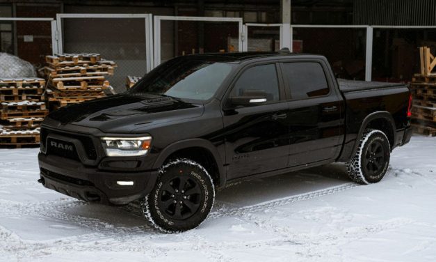 The 14 Pickup Trucks that STILL have Bench Seats